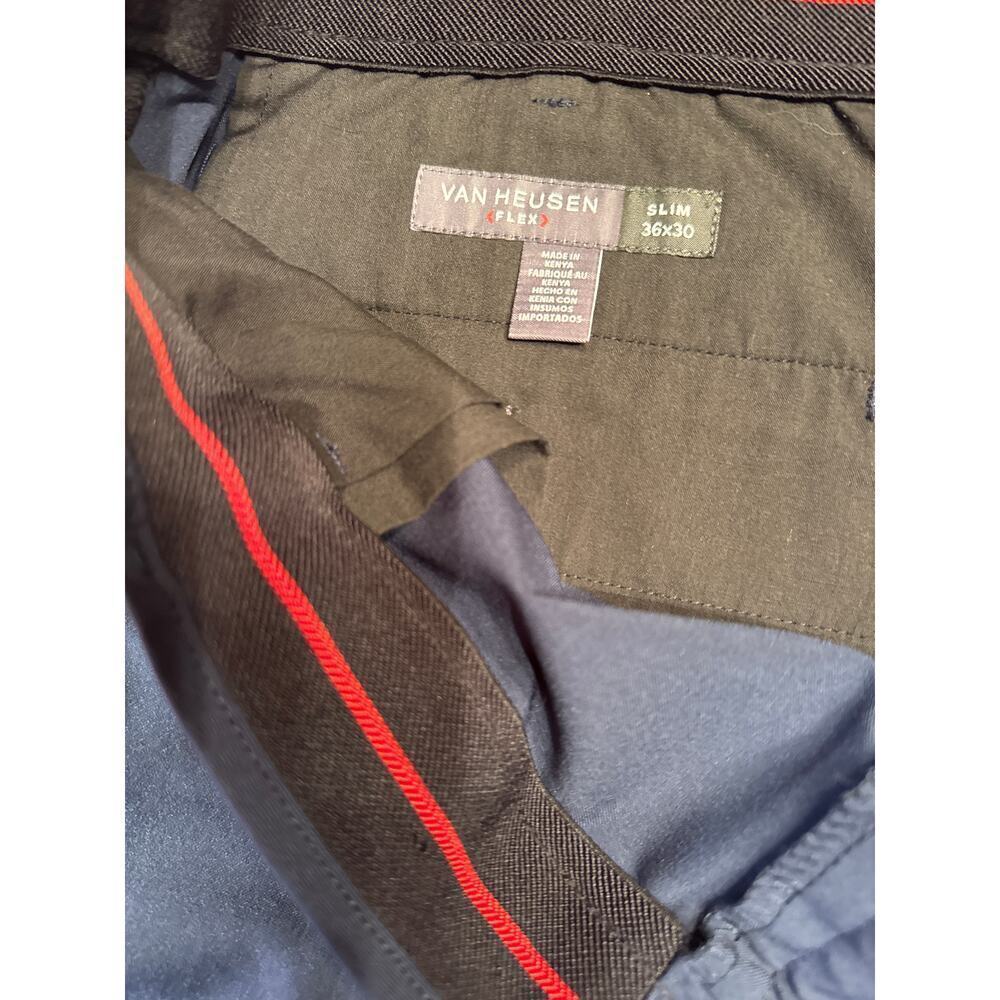 VAN HEUSEN FLEX NAVY BLUE PANTS SIZE 36x30 - Picture 3 of 4